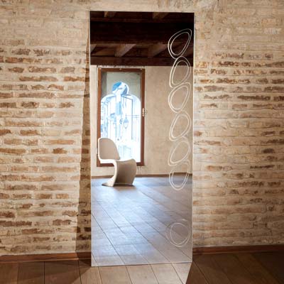 Specchiera rettangolare 60x80 con 4 formelle e telaio alluminio