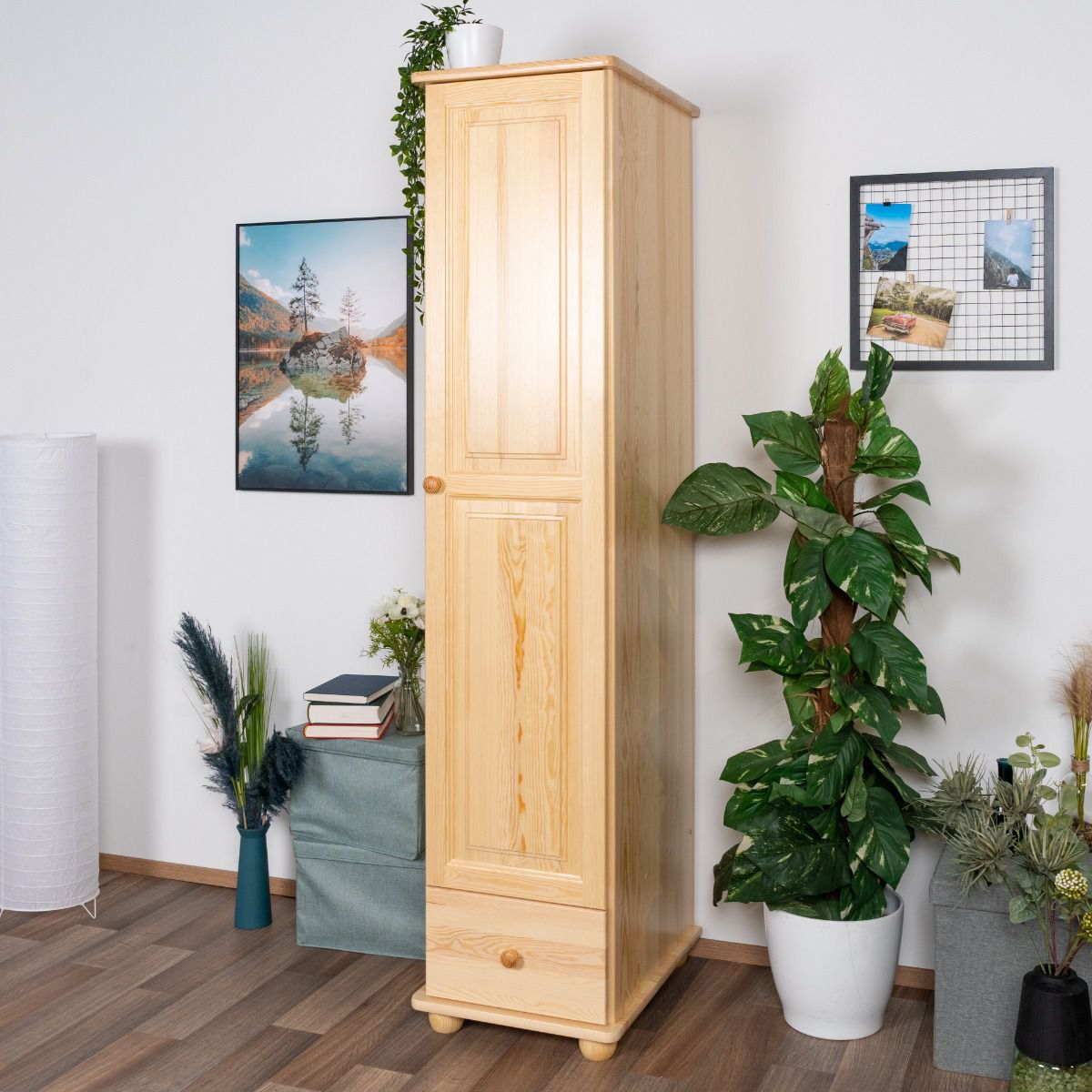 Armadio "Junco" 17, pino massiccio, naturale - 195 x 45 x 59 cm (h x l x p)