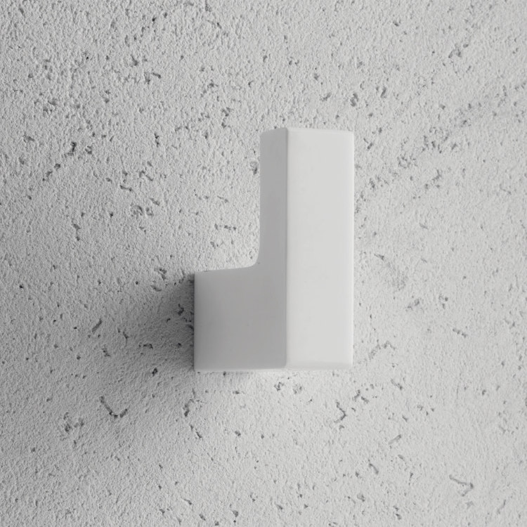 Appendiabito in Solid Surface Brera Group