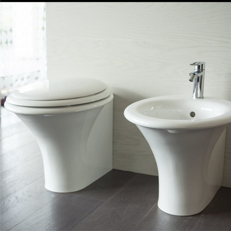 Wc e Bidet a Terra Sculture Hatria