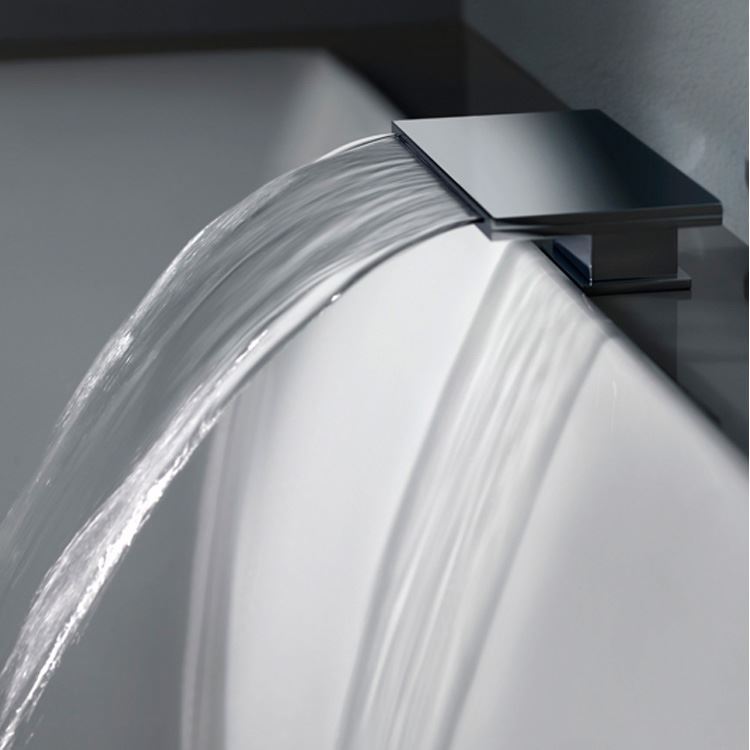 Bocca bordo vasca cascata Gessi