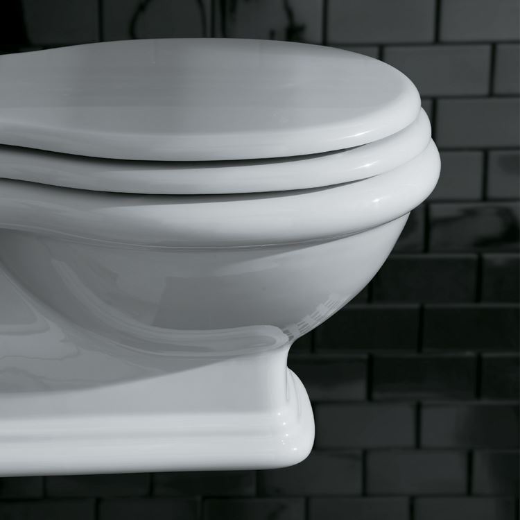 WC sospeso Simas Lante