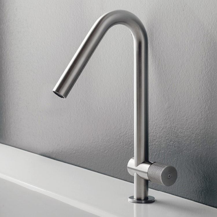 Rubinetto per lavabo alto 22mm Treemme