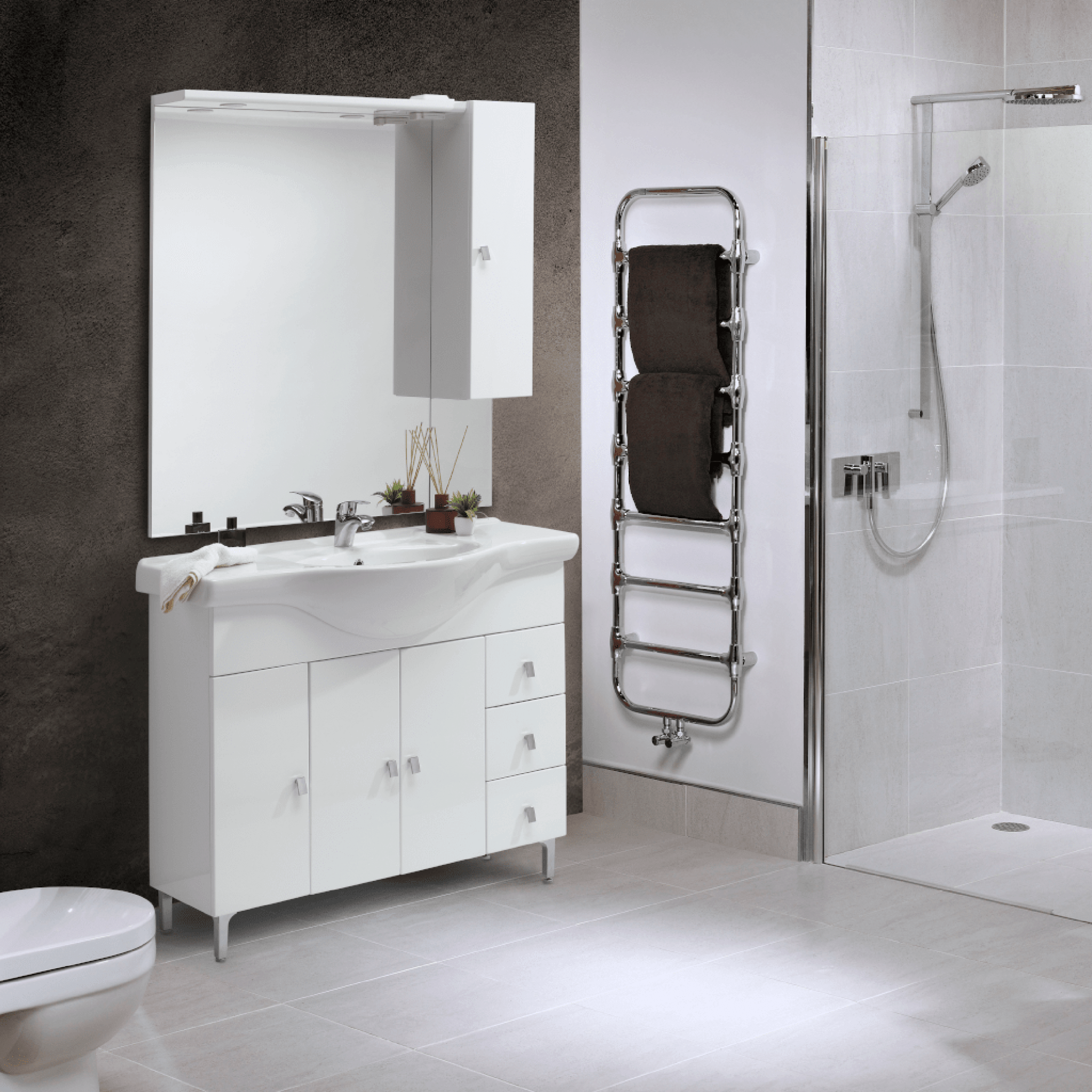 Mobile Bagno a Terra Tre Ante Tre Cassetti Specchio Con Pensile e Fari Led Esseci Arredo Bagno "Positano" Bianco Lucido