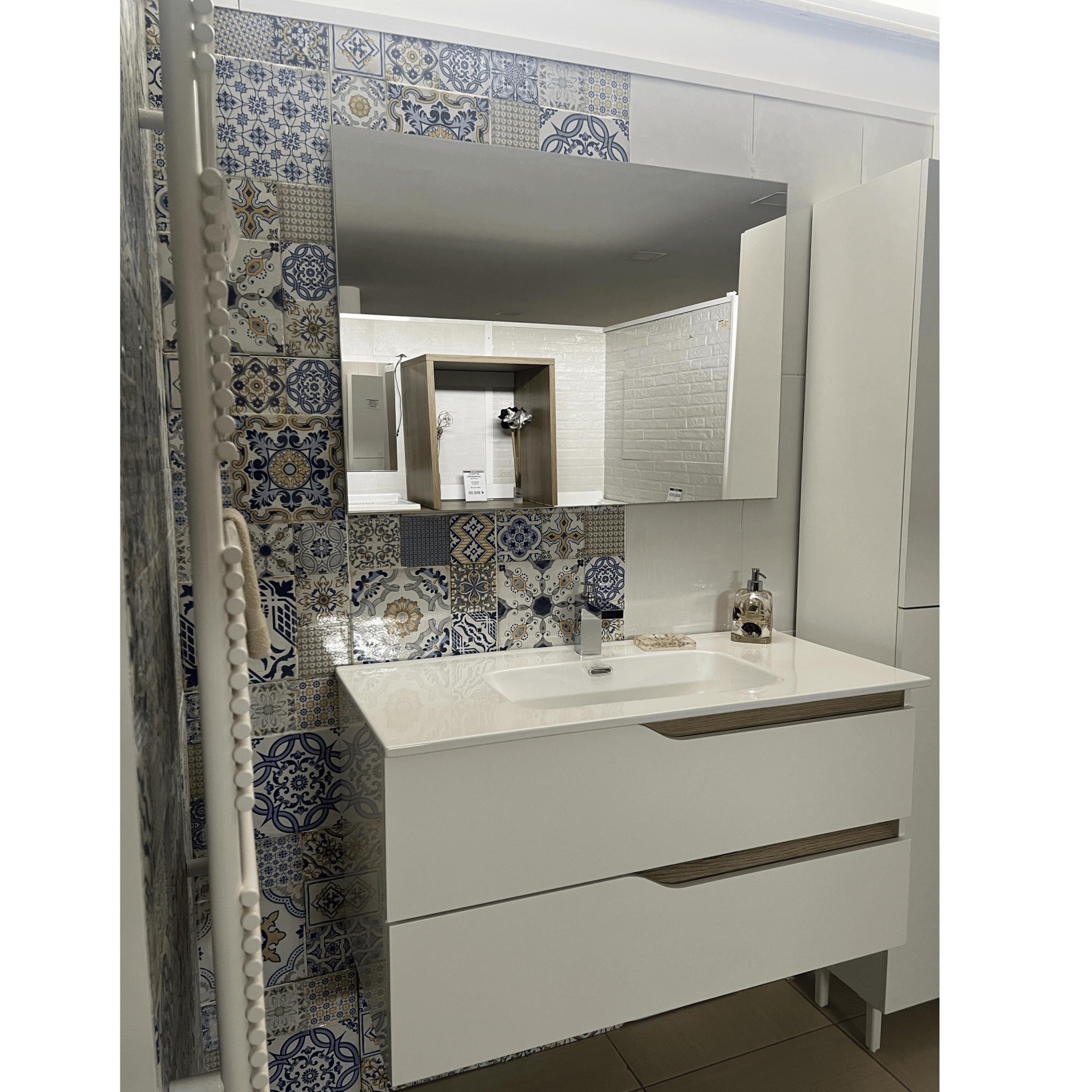 Mobile Bagno Sospeso 100 Cm Due Cassetti Specchio Con Lampada Led 100x70 Cm Savini "Grace 2"