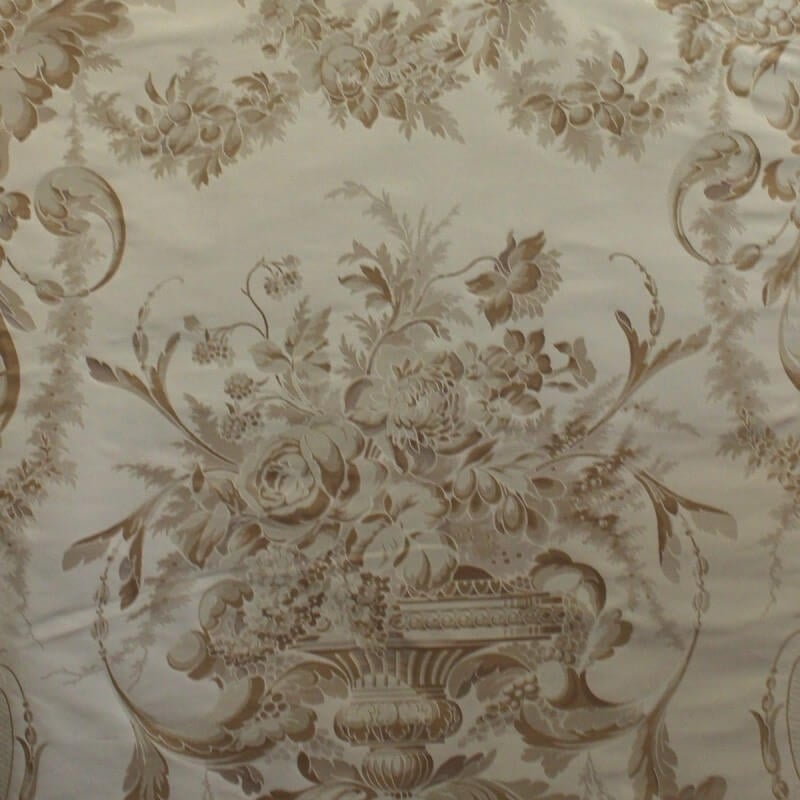 Seta Taille Douce  Tassinari & Chatel