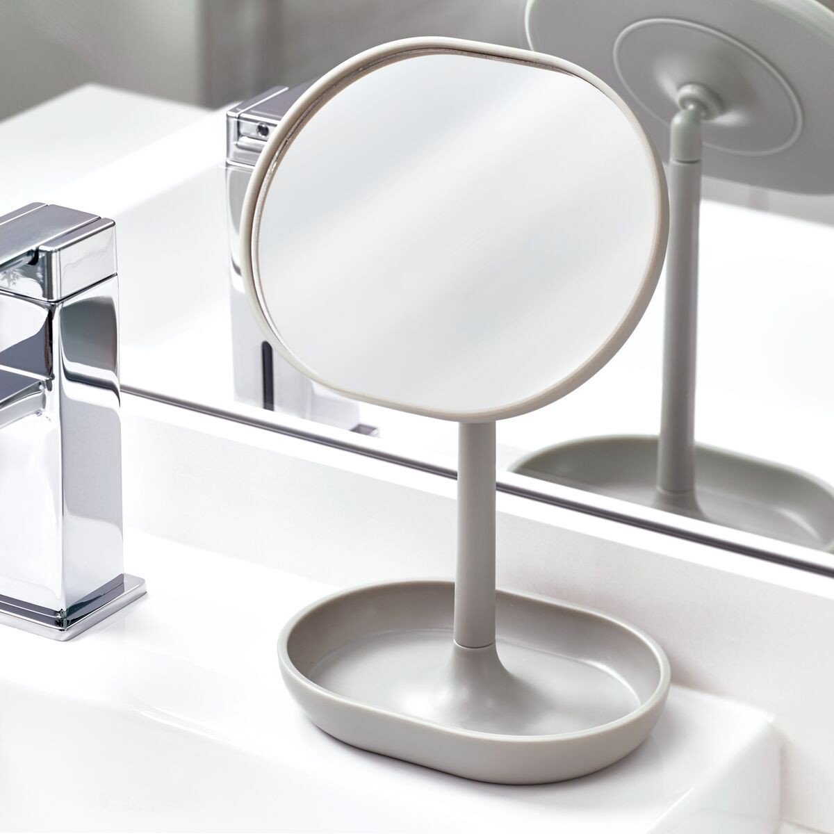 Specchio per trucco portagioielli