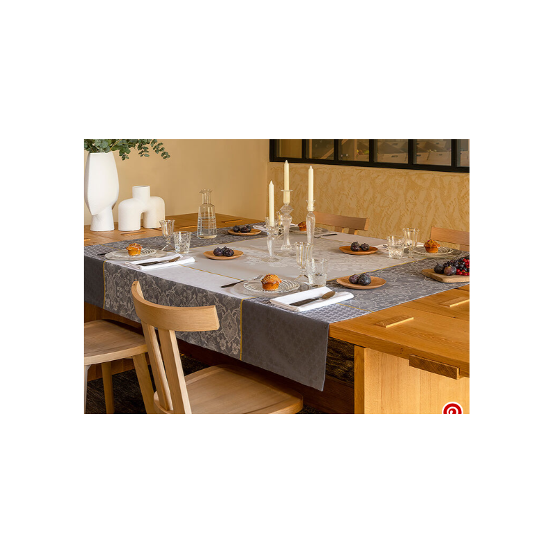 Tovaglia Le jacquard Francais Voyage iconique puro cotone colore zinc